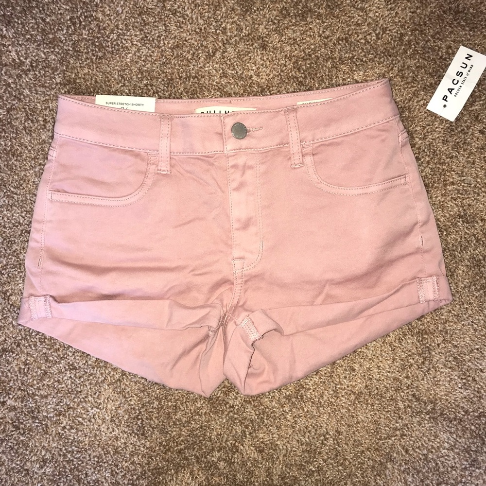 Bullhead Shorts 26